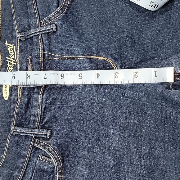 Old Navy "The Sweetheart" Shorts, Size 2, Excellent Condition, Like New - Picture 4 of 8